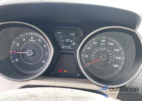 2016 Hyundai Elantra Value Edition z USA, uszkodzony, nr VIN 5NPDH4AE1GH676417